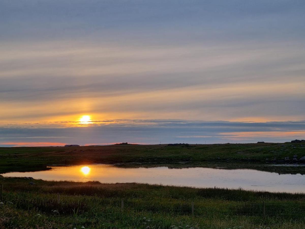 Loch An Eilean Pod Isle Of South Uist Βίλα Pollachara Εξωτερικό φωτογραφία